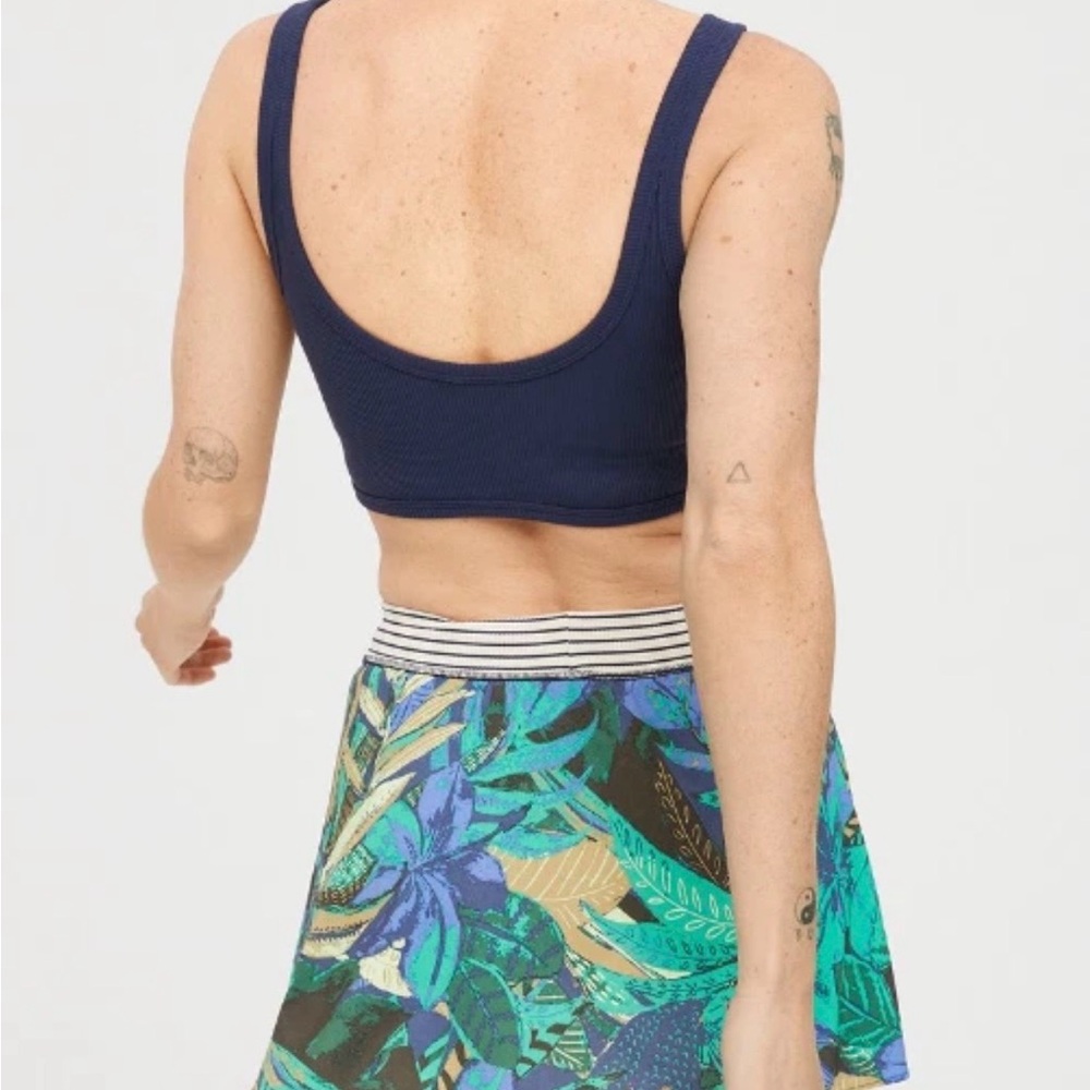 S, NWT Navy Ribbed Tennis Romper with Tropical Print Skirt by Aerie - Picture 2 of 9